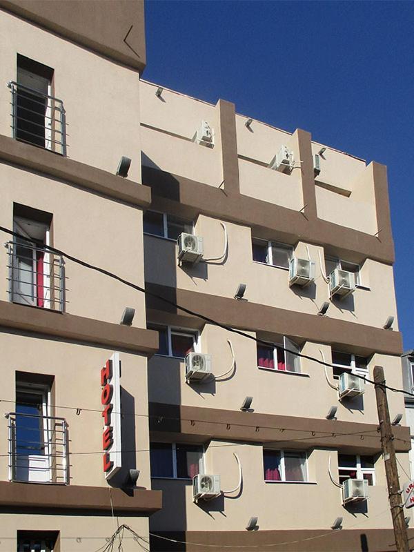 Hotel Uranus Букурещ Екстериор снимка